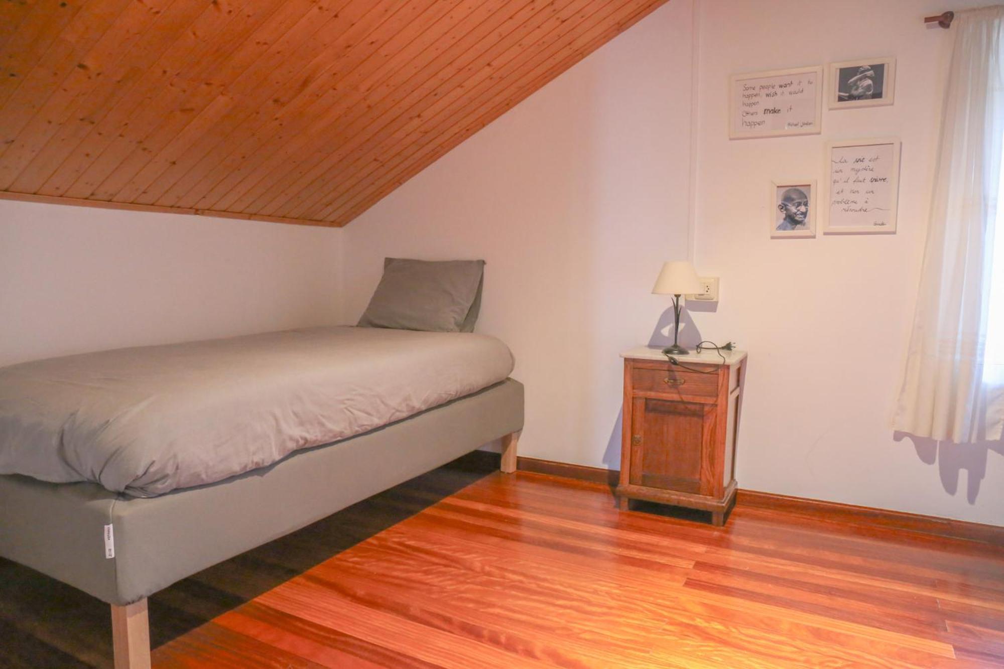 Beachfront Surf & Holiday House, Charming & Quiet Villarrube エクステリア 写真