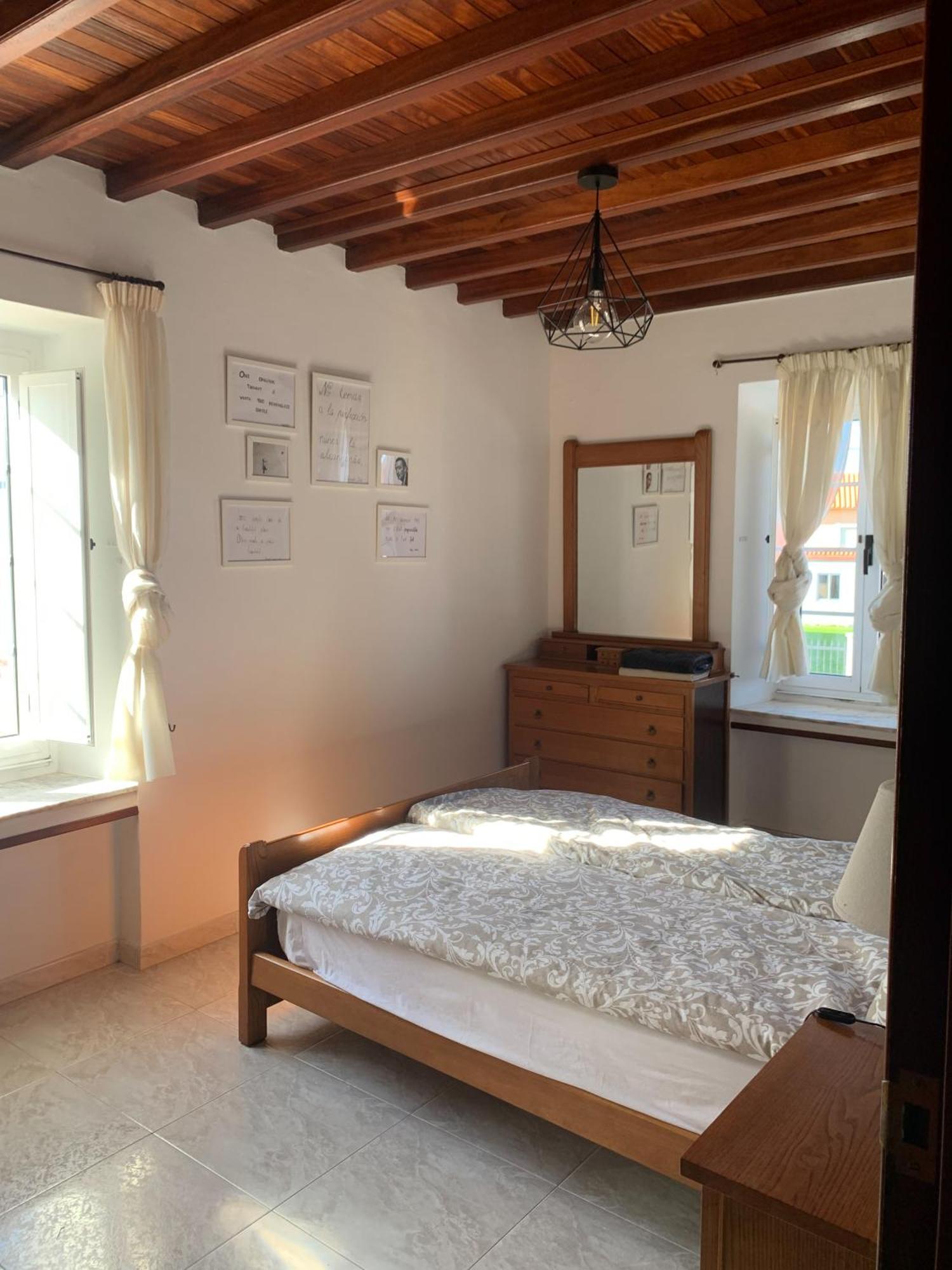 Beachfront Surf & Holiday House, Charming & Quiet Villarrube エクステリア 写真